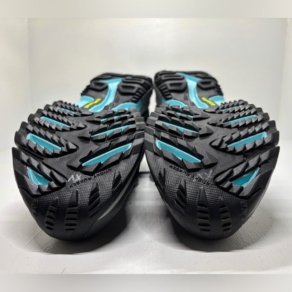 Columbia Montreal Gryptonite women’s hiking shoes, size 10 - Picture 8 of 10